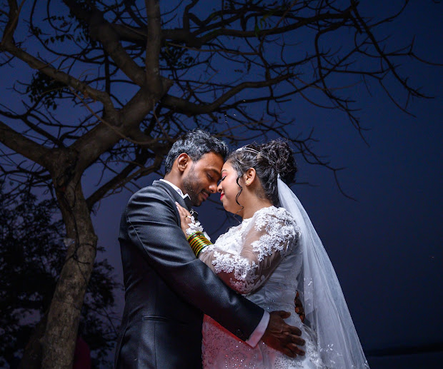 Aria & Devin — A Tuscan Vow